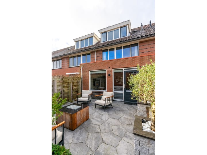 Foto 34 van Israelsstraat 2