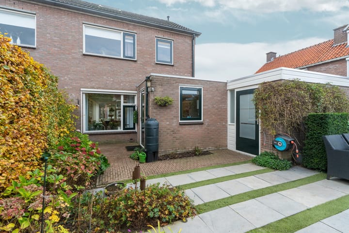 Foto 38 van Schoolstraat 24