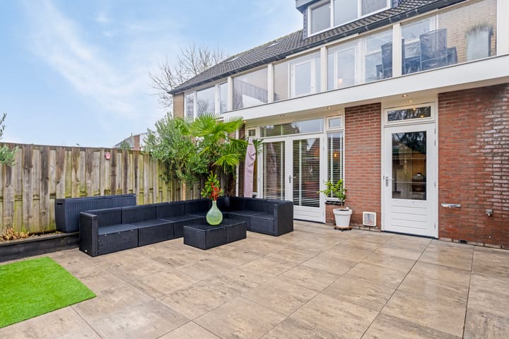 Photo 38 of Stationsstraat 4