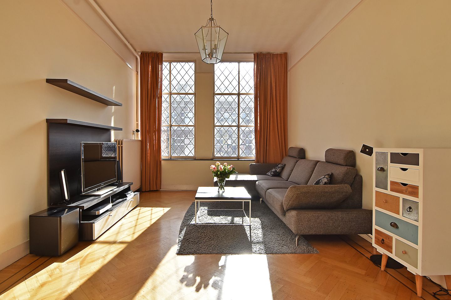 Photo 10 of Groot Hertoginnelaan 59-B