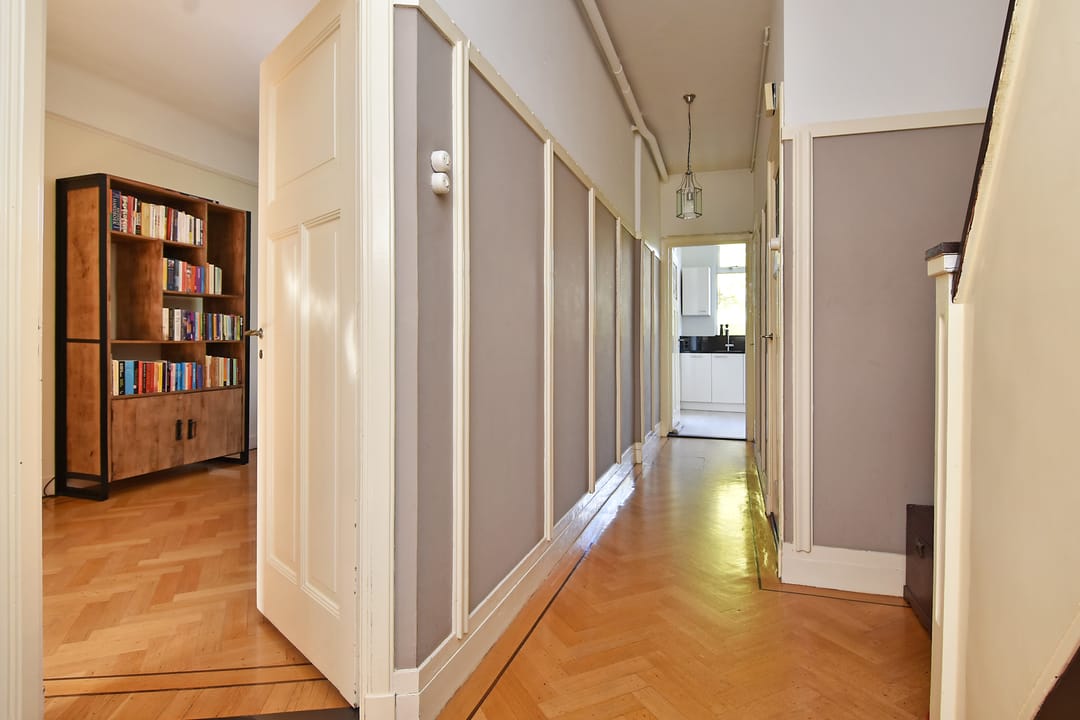 Photo 13 of Groot Hertoginnelaan 59-B