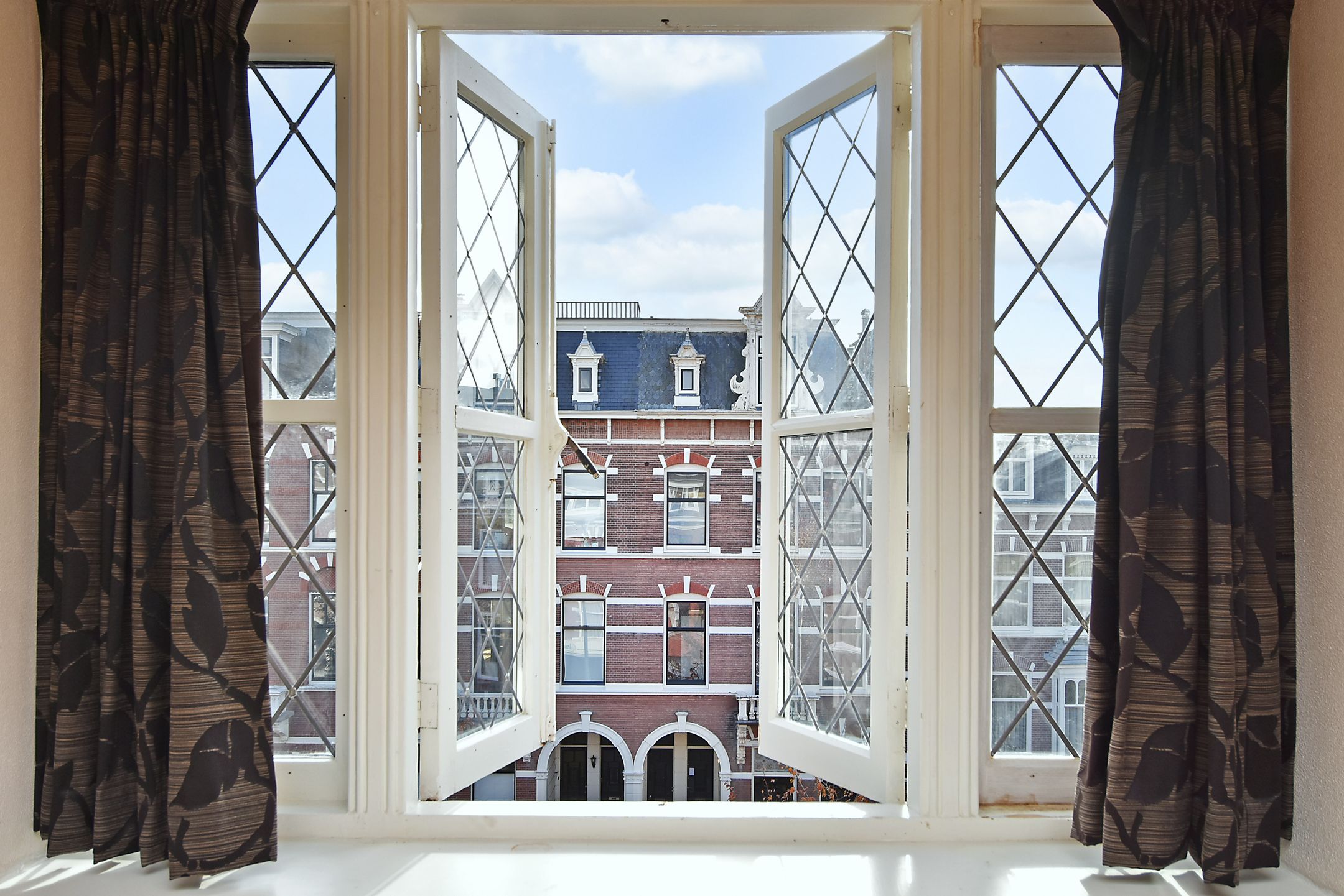 Photo 24 of Groot Hertoginnelaan 59-B