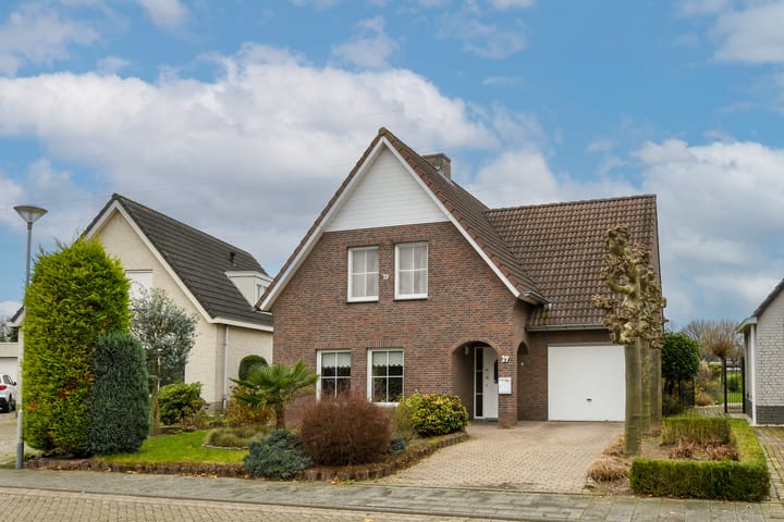 Foto 1 van Karel Appelstraat 39