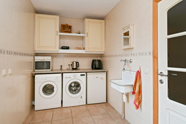 Foto 11 van Karel Appelstraat 39