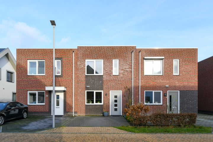 Bekijk foto 1 van Klaassenhof 18