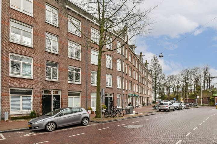 Photo 20 of Spaarndammerstraat 28-A