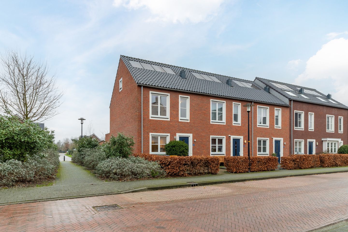 Photo 1 of Dokter van de Kolkstraat 26