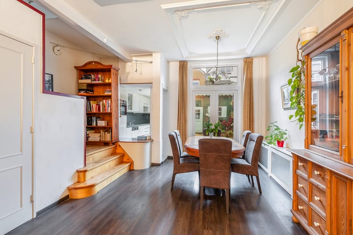 Photo 18 of Arnold Hoogvlietstraat 40