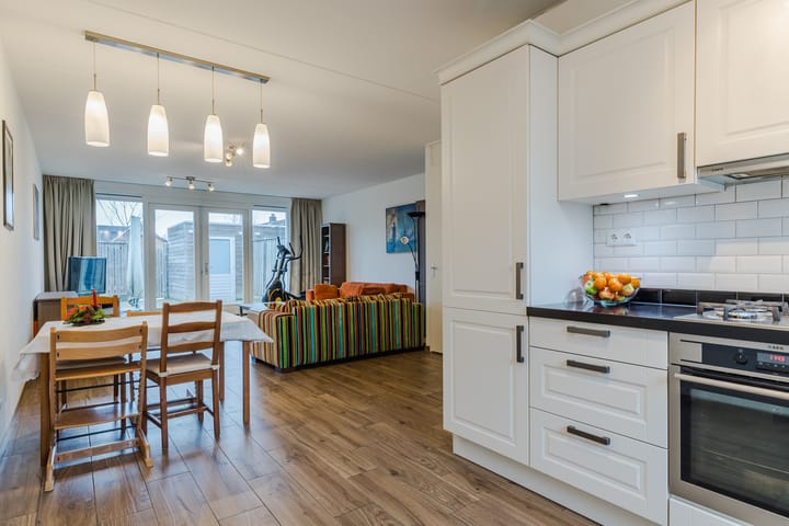 Photo 10 of Dokter van de Kolkstraat 26