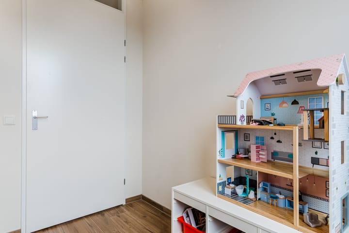 Photo 13 of Dokter van de Kolkstraat 26