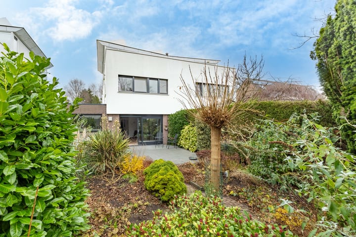 Foto 2 van Landlustlaan 67