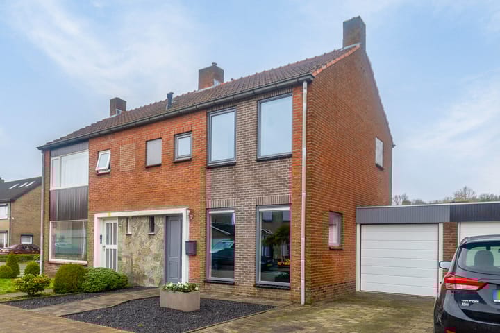 Foto 1 van Elzasstraat 6