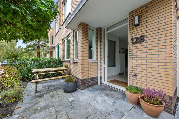 Foto 5 van Aart van der Leeuwkade 128