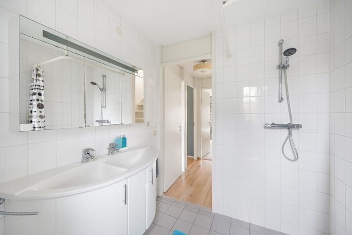 Foto 23 van Aart van der Leeuwkade 128