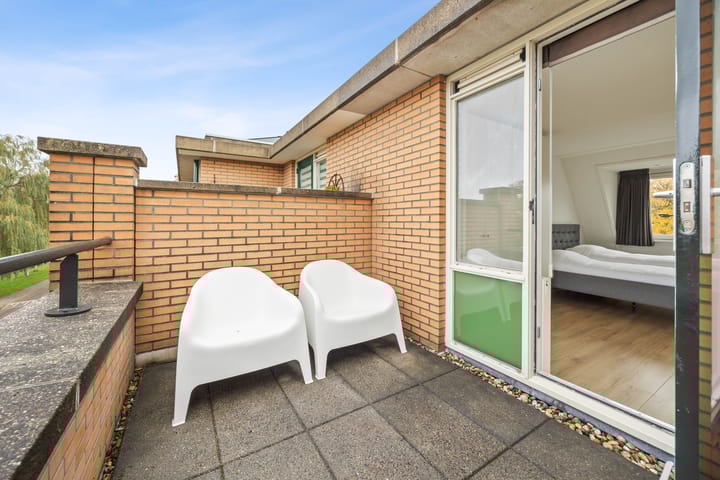 Foto 35 van Aart van der Leeuwkade 128