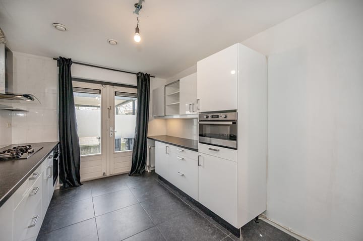 Foto 11 van Bataviastraat 72