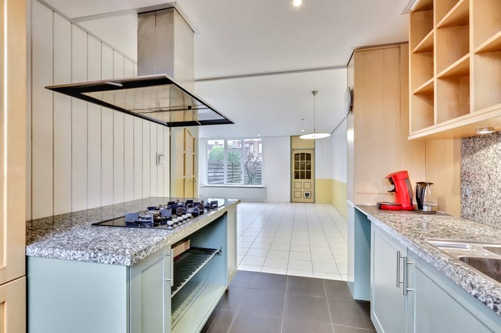 Foto 9 van Dommelstraat 1