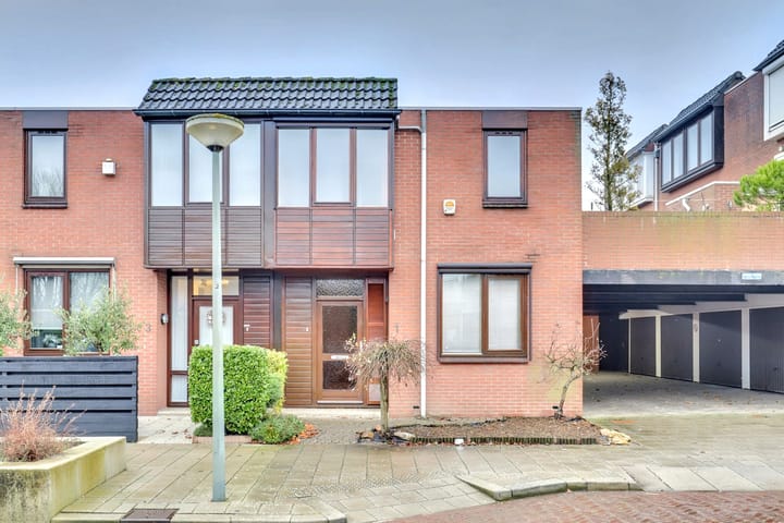 Foto 30 van Dommelstraat 1