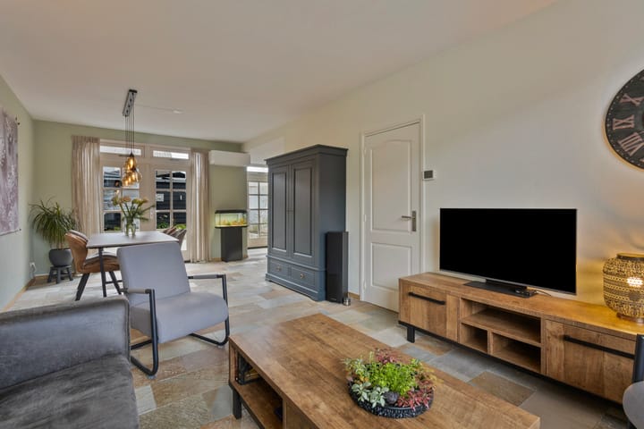 Foto 8 van Erik de Rodestraat 20