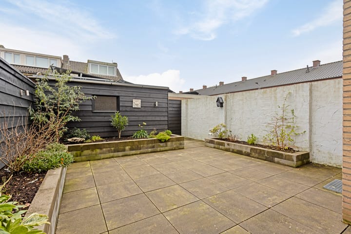 Foto 25 van Erik de Rodestraat 20