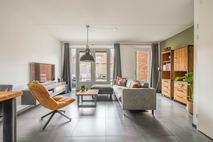 Foto 7 van Elzenhof 9