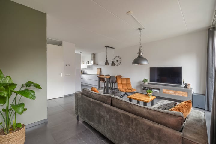 Foto 10 van Elzenhof 9