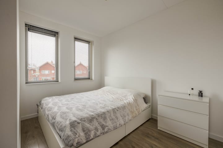 Foto 19 van Elzenhof 9