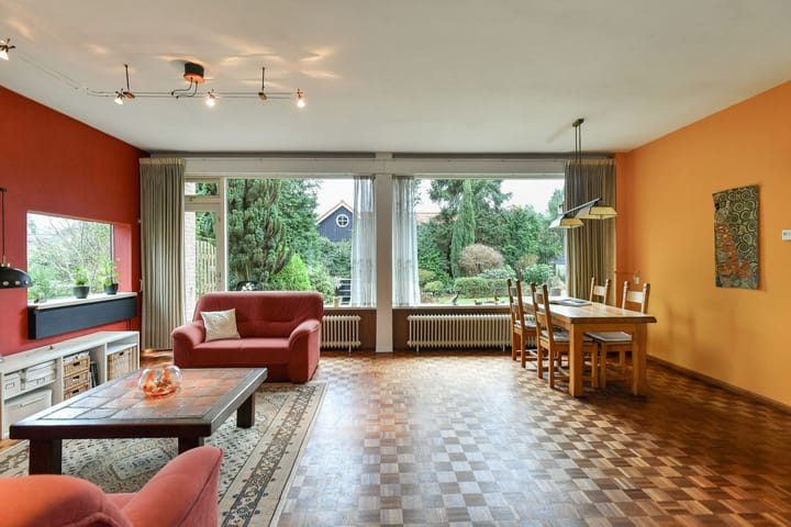 Foto 9 van Johan d'Outreinstraat 4