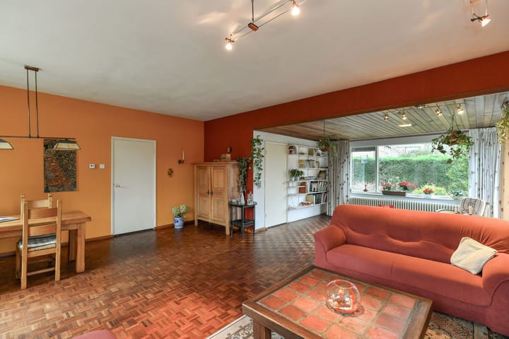 Foto 11 van Johan d'Outreinstraat 4