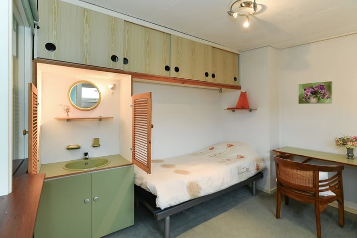 Foto 16 van Johan d'Outreinstraat 4