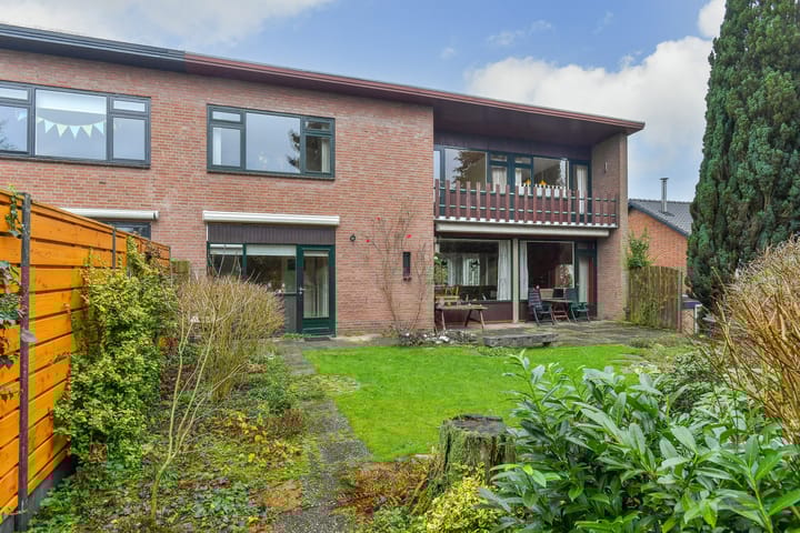 Foto 30 van Johan d'Outreinstraat 4