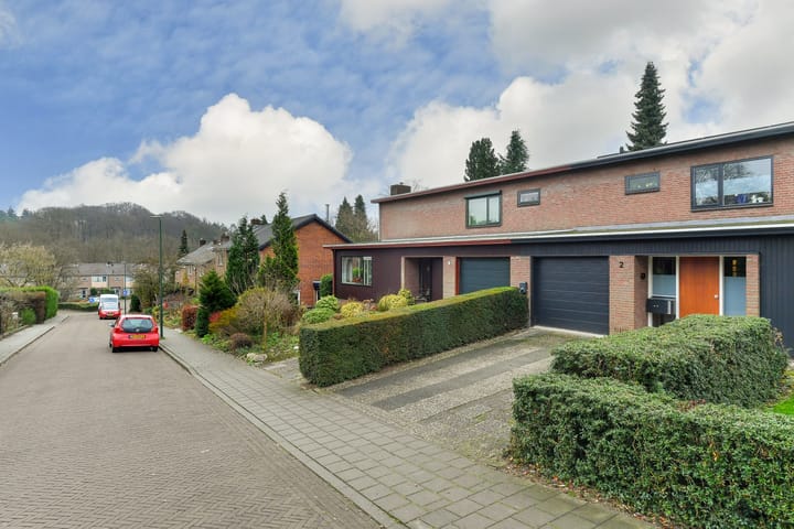 Foto 35 van Johan d'Outreinstraat 4