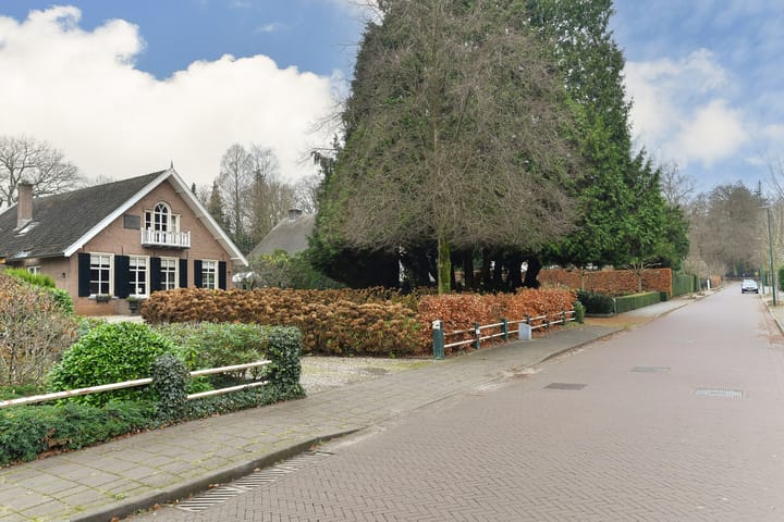 Foto 36 van Johan d'Outreinstraat 4