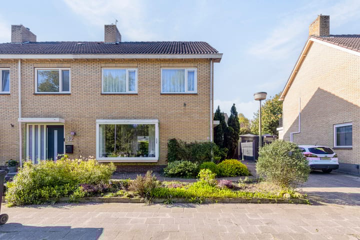 Foto 2 van Toutenburgleane 10