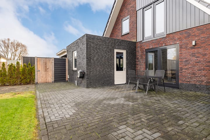 Photo 45 of Pieter Durksstrjitte 42-A