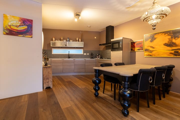 Foto 15 van Markendaalseweg 64-D21