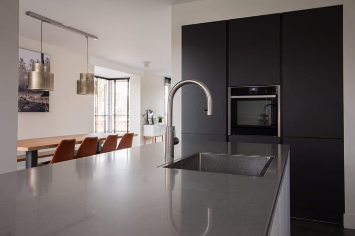 Foto 18 van Van Houtenlaan 2