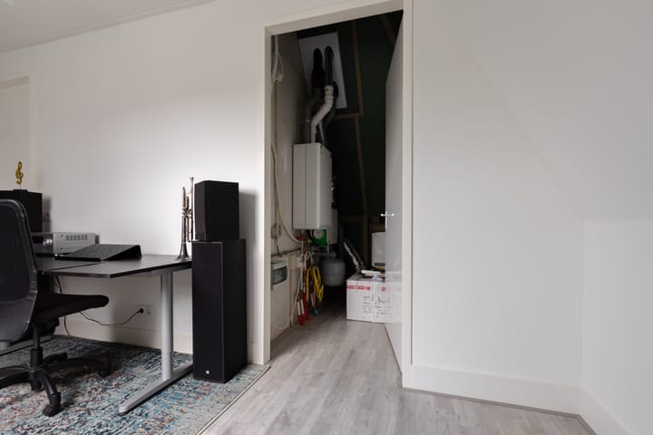 Foto 41 van Van Houtenlaan 2