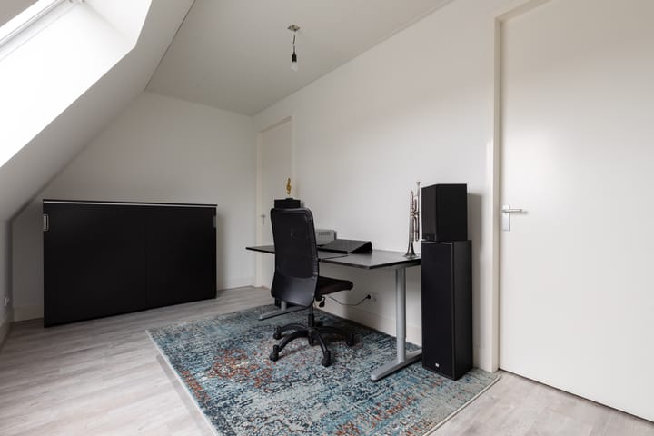 Foto 42 van Van Houtenlaan 2