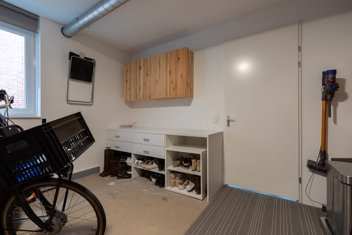 Foto 51 van Van Houtenlaan 2