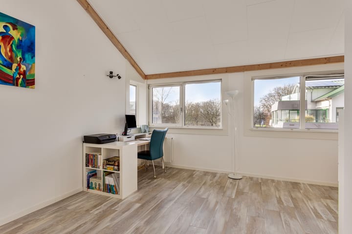 Foto 25 van Vredelaan 63