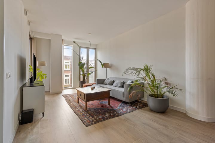 Foto 4 van Emmaplein 67