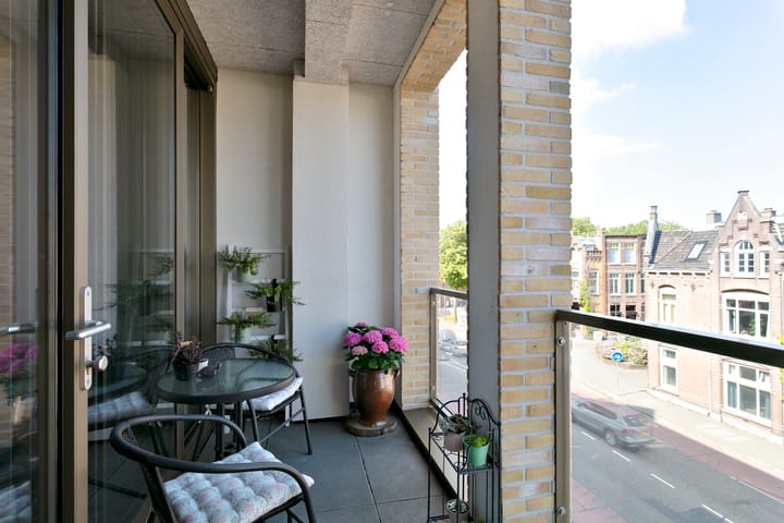 Foto 20 van Emmaplein 67