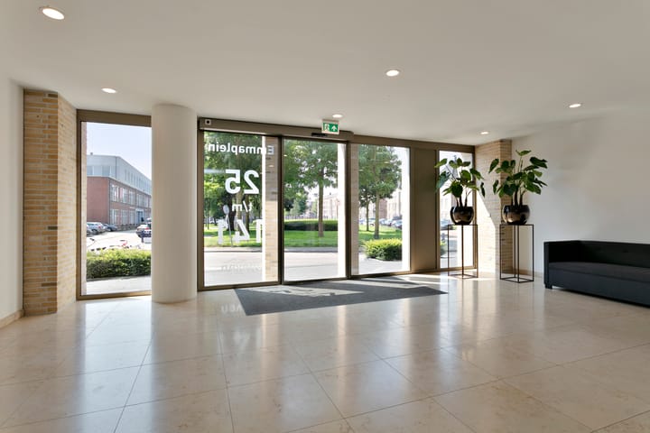 Foto 25 van Emmaplein 67