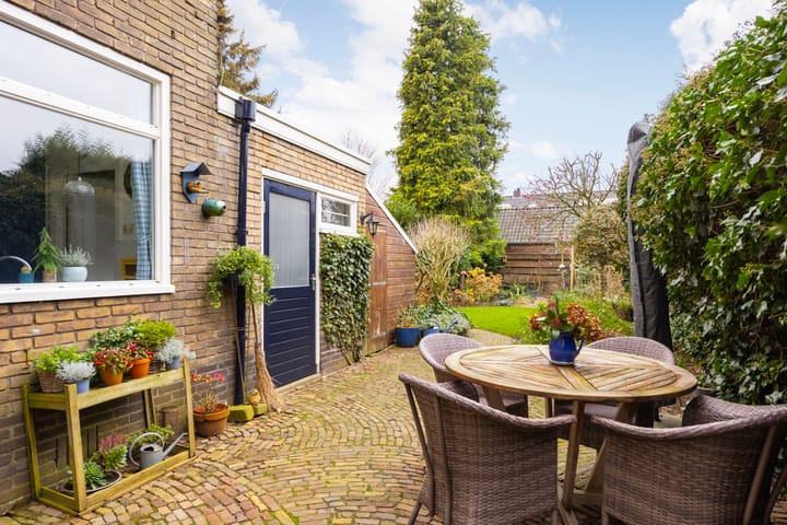 Foto 27 van van Ostadestraat 21