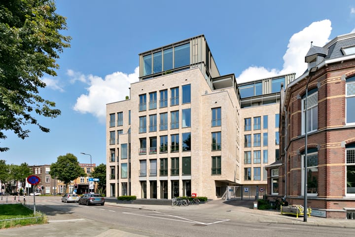 Foto 31 van Emmaplein 67