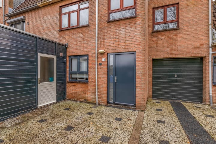 Foto 8 van Izmirerf 13