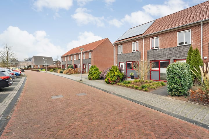 Photo 2 of Hooilanden 20