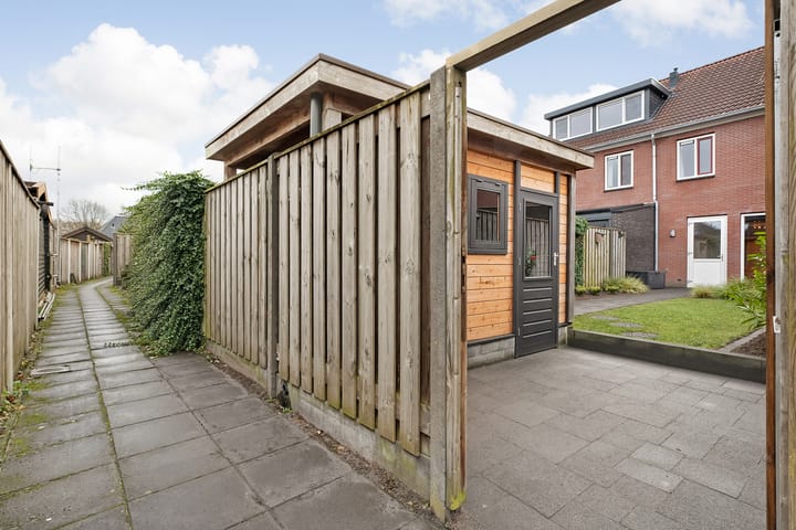 Foto 25 van Hooilanden 20