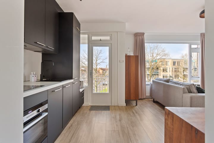 Foto 15 van Ringweg-Randenbroek 32-C